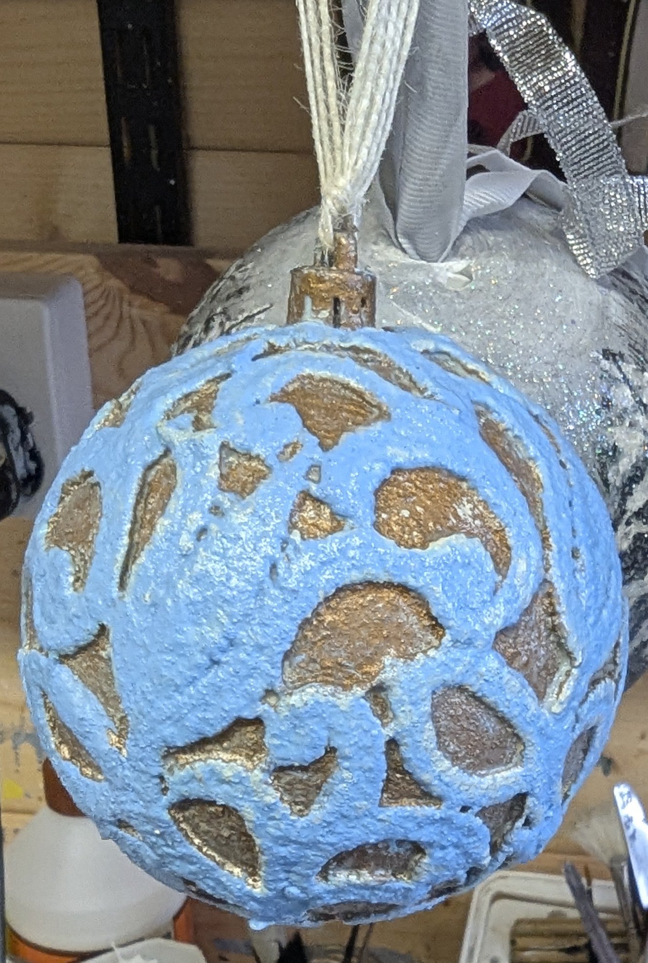 Textured Blue &amp; Bronze Christmas Bauble – Artisan-Style Plastic Ornament