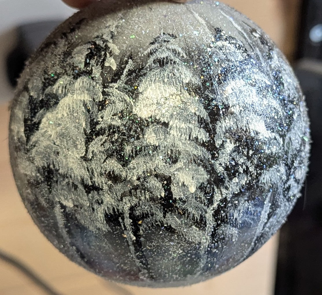 ❄️ Hand-Painted Winter Cabin Christmas Ornament / Bauble – Glittered Crackled Glass Effect Finish