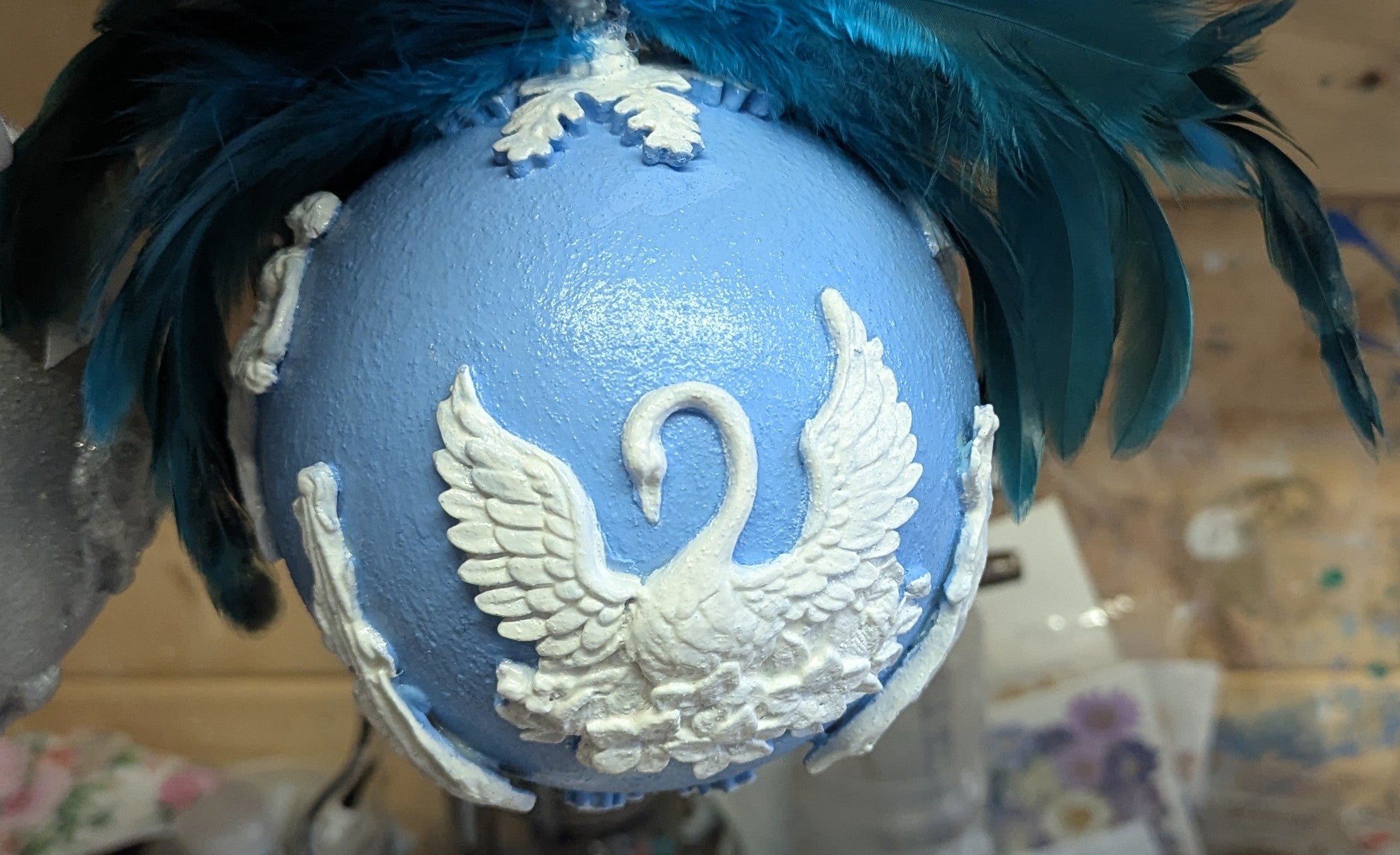 🦢 Handcrafted Blue Swan Decorative Ornament / Christmas Tree Baulble – Vintage Elegance with Feather Detail